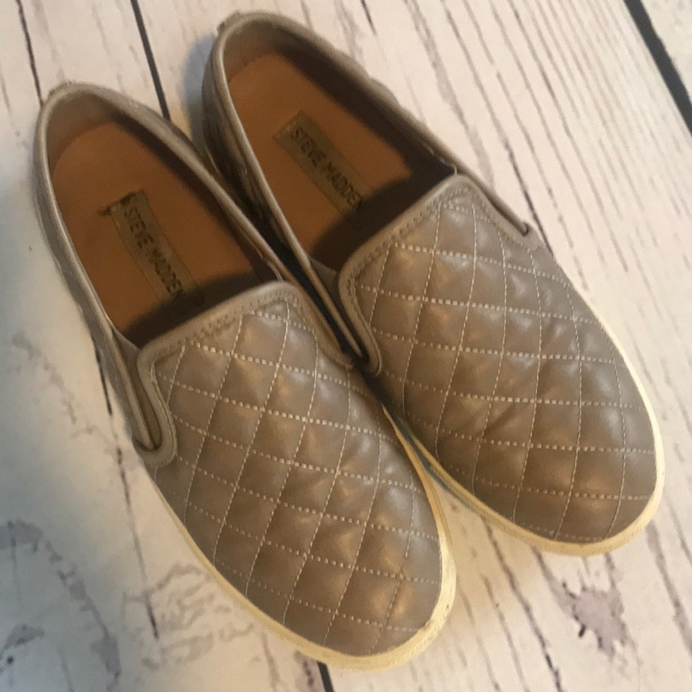 🙉 Steve Madden sneaker